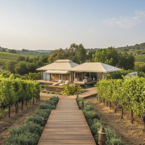 presidential suite luxury tent for resorts & glamping